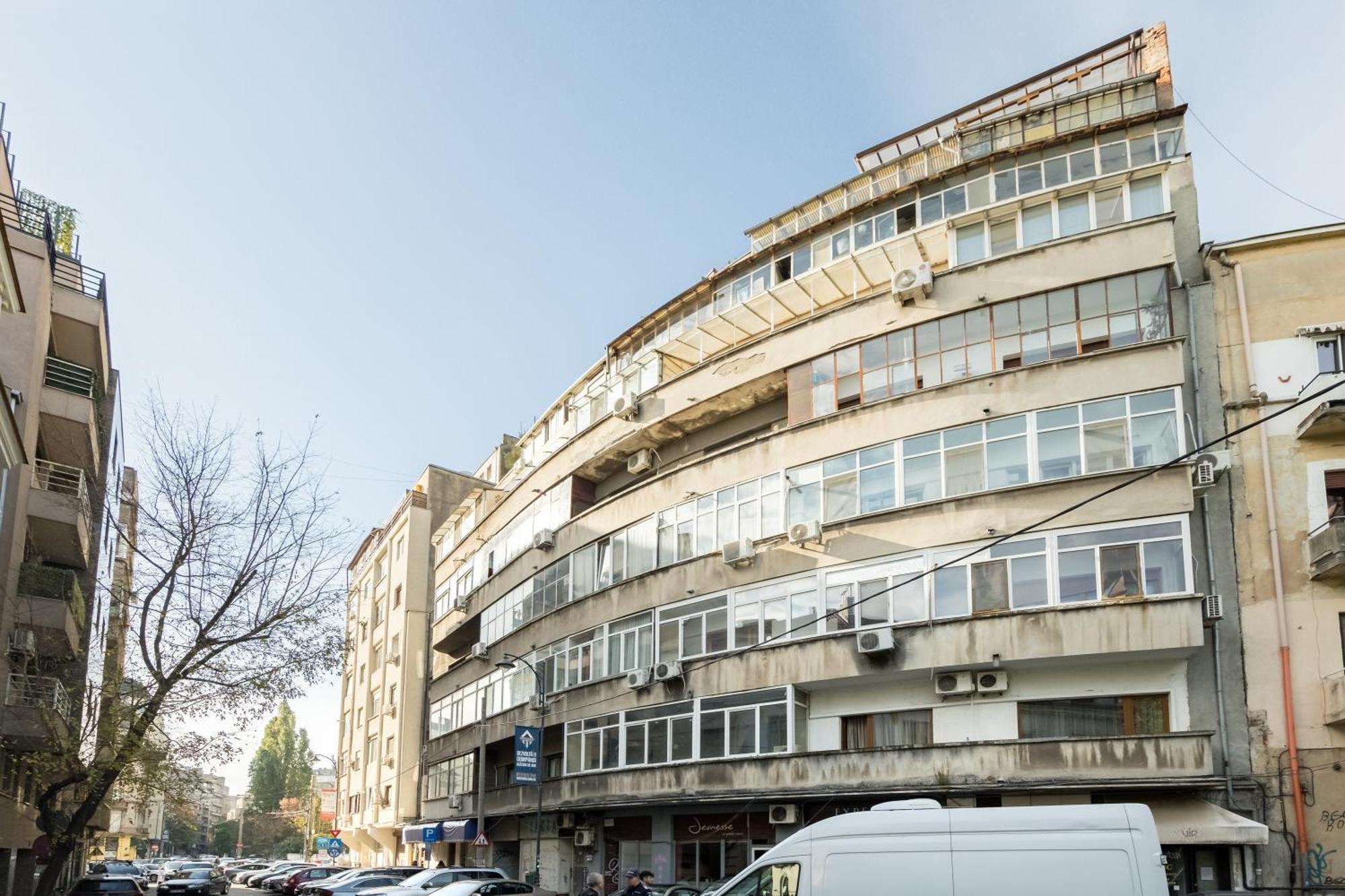 Urban Dream Studio With City Views & Comfort Бухарест Экстерьер фото
